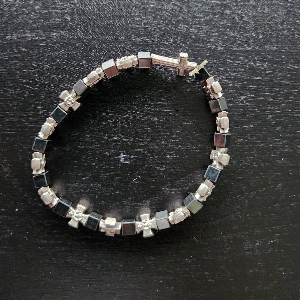 Protection bracelet cross and hematite